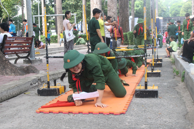 2.500 đội viên dự hội quân Em là chiến sĩ Điện Biên thành phố Bác Hồ- Ảnh 9.