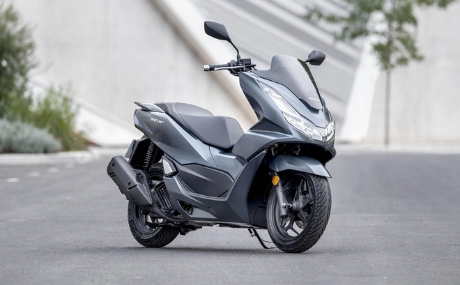Tranh cãi về Yamaha LEXi 155: Người lo nối gót PCX, người tiếc nuối không phải là Nmax- Ảnh 3. Tranh cãi về Yamaha LEXi 155: Người lo nối gót PCX, người tiếc nuối không phải là Nmax- Ảnh 3.