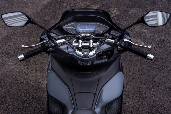 Tranh cãi về Yamaha LEXi 155: Người lo nối gót PCX, người tiếc nuối không phải là Nmax- Ảnh 6. Tranh cãi về Yamaha LEXi 155: Người lo nối gót PCX, người tiếc nuối không phải là Nmax- Ảnh 6.