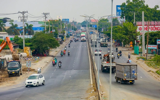 Toàn cảnh 5 nút giao cao tốc Bến Lức - Long Thành kết nối các trục chính vào TP.HCM- Ảnh 4. Toàn cảnh 5 nút giao cao tốc Bến Lức - Long Thành kết nối các trục chính vào TP.HCM- Ảnh 4.