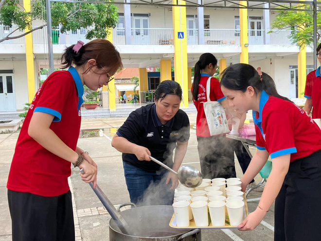 Thi tốt nghiệp THPT 2024: những món quà tinh thần tiếp thêm động lực cho teen 2k6- Ảnh 4.