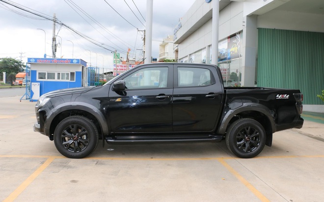 Tin tức giá xe: Isuzu D-Max giảm 120 triệu tại đại lý, tăng sức cạnh tranh với Ford Ranger- Ảnh 4. Tin tức giá xe: Isuzu D-Max giảm 120 triệu tại đại lý, tăng sức cạnh tranh với Ford Ranger- Ảnh 4.
