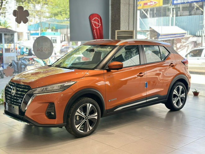 Tin tức giá xe: Nissan Kicks giảm 240 triệu tại đại lý, giá thực tế rẻ ngang Sonet- Ảnh 3. Tin tức giá xe: Nissan Kicks giảm 240 triệu tại đại lý, giá thực tế rẻ ngang Sonet- Ảnh 3.