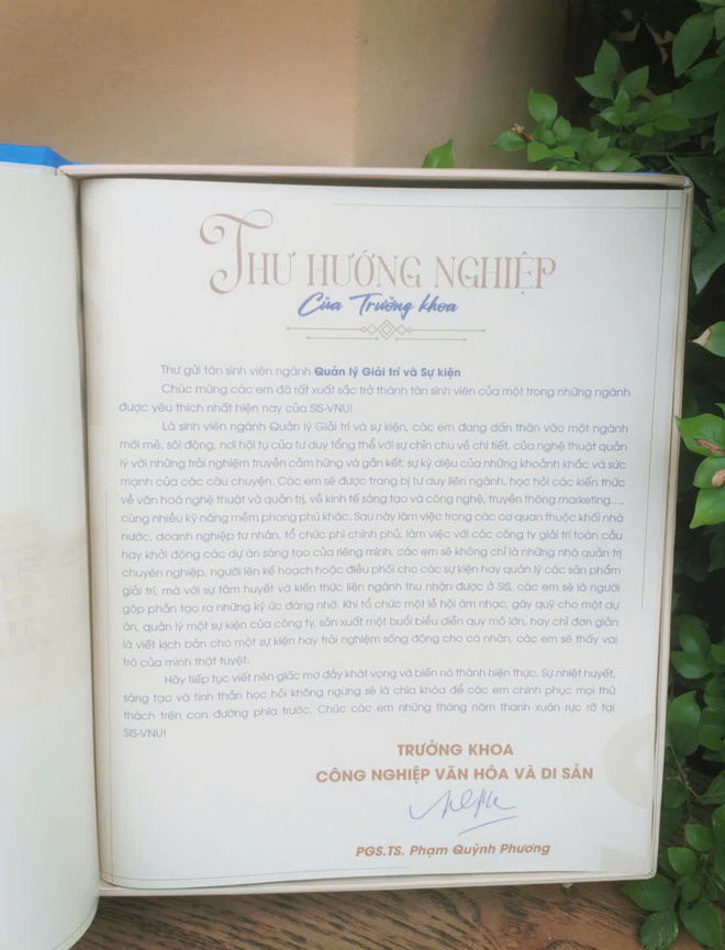 Giấy báo trúng tuyển Trường Khoa học liên ngành và Nghệ thuật - Đại học Quốc gia Hà Nội gây sốt mạng xã hội- Ảnh 10.