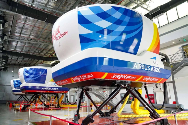 Dàn ứng viên xinh đẹp rạng rỡ khuấy động ngày hội việc làm lớn nhất năm của Vietjet - Ảnh 9.