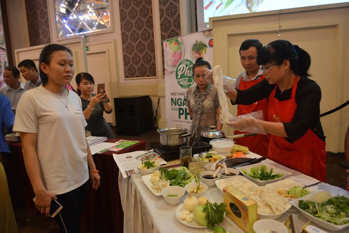 Thưởng thức miễn phí phở nổi tiếng Sài Gòn tại Ngày của Phở - Ảnh 5. Thưởng thức miễn phí phở nổi tiếng Sài Gòn tại Ngày của Phở - Ảnh 5.