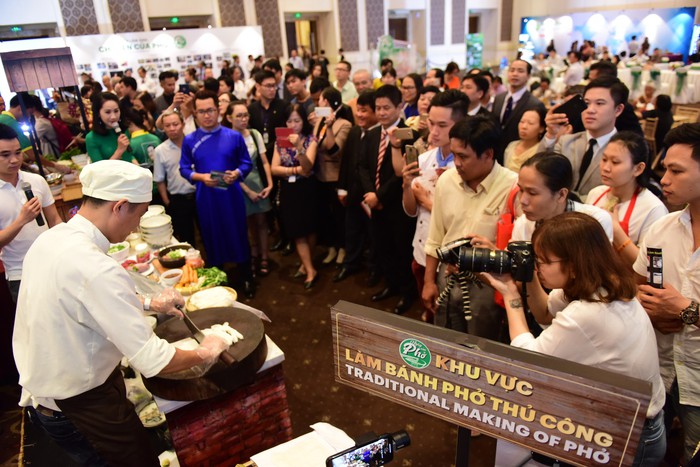 Thưởng thức miễn phí phở nổi tiếng Sài Gòn tại Ngày của Phở - Ảnh 1. Thưởng thức miễn phí phở nổi tiếng Sài Gòn tại Ngày của Phở - Ảnh 1.