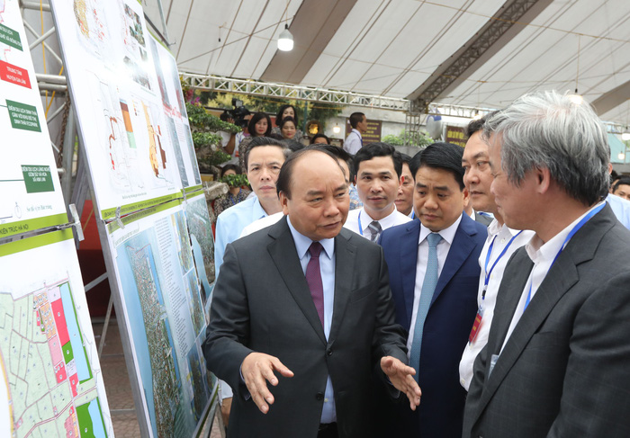 Thủ tướng Nguyễn Xuân Phúc: Tôi đến đây để quảng bá gốm sứ Bát Tràng - Ảnh 5.
