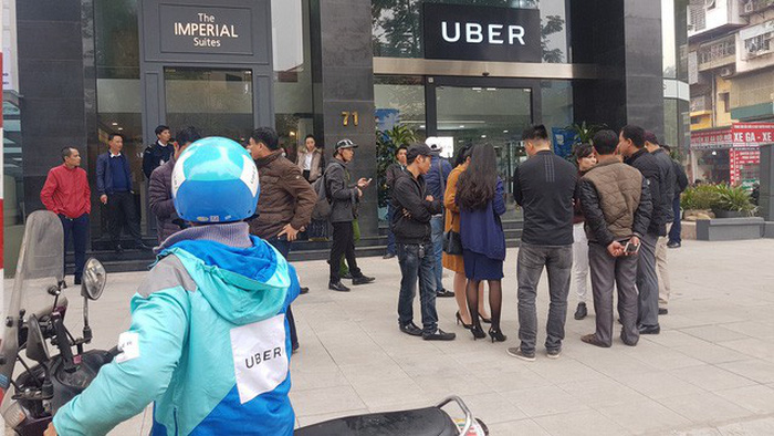 Ai bảo vệ quyền lợi cho lái xe Uber tại Việt Nam? - Ảnh 2.