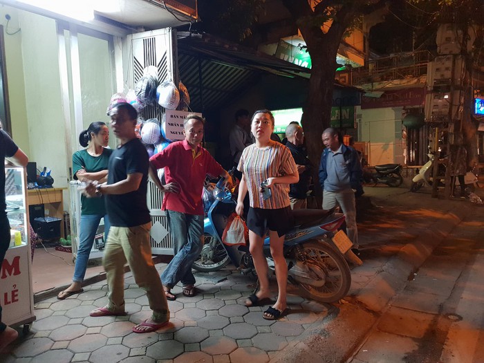 Khám nhà nguyên tướng tình báo Phan Hữu Tuấn ở Hà Nội - Ảnh 4.