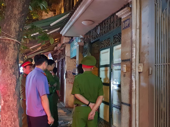 Khám nhà nguyên tướng tình báo Phan Hữu Tuấn ở Hà Nội - Ảnh 3.