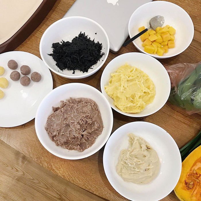 Làm bánh trôi ngũ sắc tết Hàn thực - Ảnh 12. Làm bánh trôi ngũ sắc tết Hàn thực - Ảnh 12.