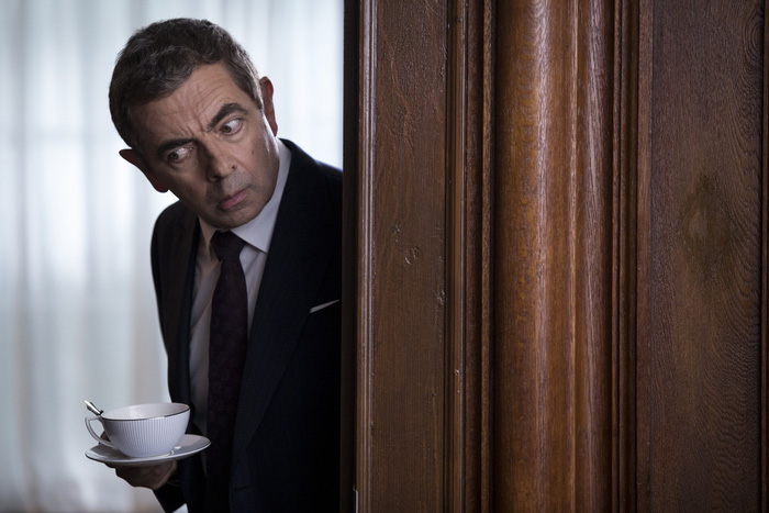 Điệp viên hài nhất mọi thời đại Johnny English tái xuất - Ảnh 3.