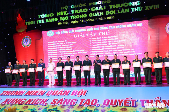 Trao giải thưởng Tuổi trẻ sáng tạo trong quân đội - Ảnh 1.