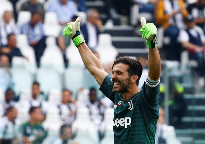 Cổ động viên Juventus bật khóc trong ngày chia tay Buffon - Ảnh 6.