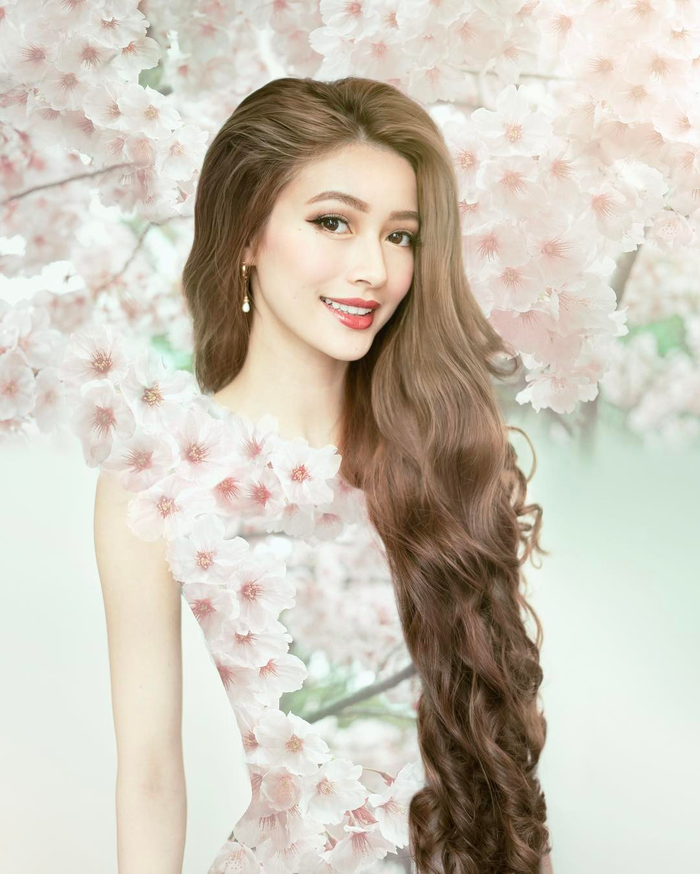 Cô gái gốc Việt gây sốt vì mái tóc như Công chúa tóc mây - Ảnh 5. Cô gái gốc Việt gây sốt vì mái tóc như Công chúa tóc mây - Ảnh 5.