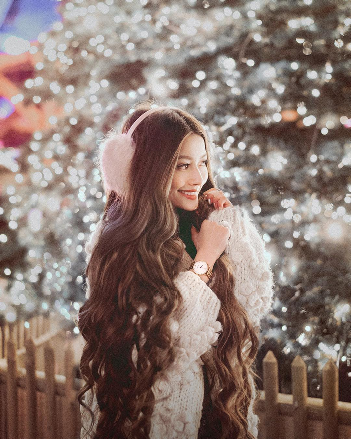 Cô gái gốc Việt gây sốt vì mái tóc như Công chúa tóc mây - Ảnh 13. Cô gái gốc Việt gây sốt vì mái tóc như Công chúa tóc mây - Ảnh 13.