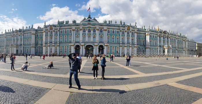 Vì sao Petersburg không có cung điện mùa Xuân? - Ảnh 1.