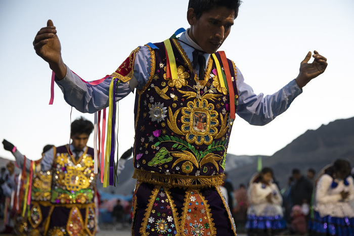 Rực rỡ sắc màu tại lễ hội tuyết và sao ở Peru - Ảnh 9.