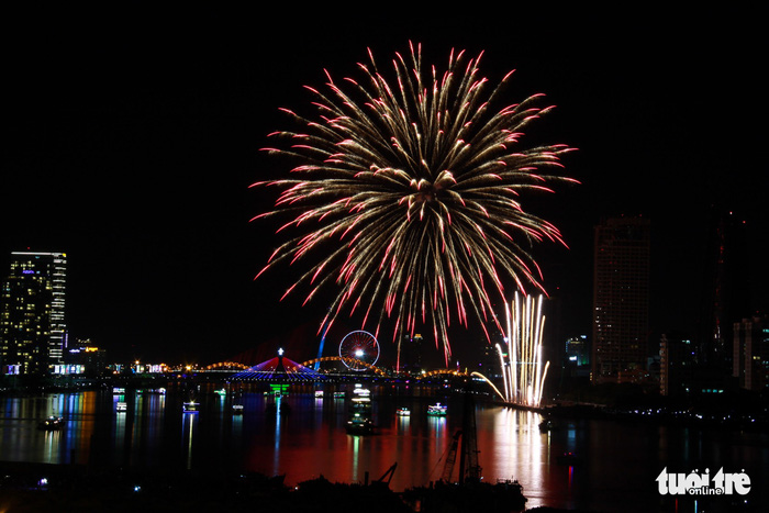 Ý chiến thắng Lễ hội pháo hoa quốc tế Đà Nẵng 2018 - Ảnh 10.