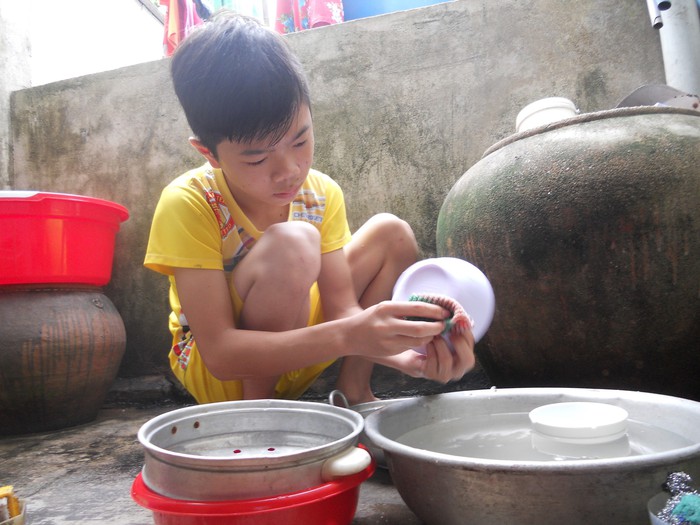 Những cậu bé thiếu vắng tình cha - Ảnh 2. Những cậu bé thiếu vắng tình cha - Ảnh 2.
