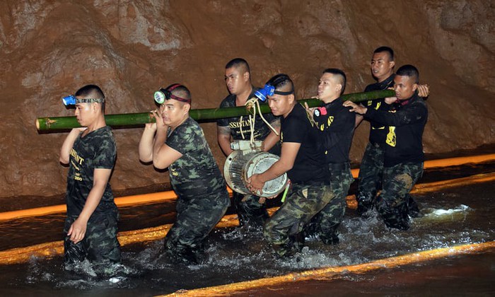 Đội bóng U-16 Thái Lan ở cách miệng hang đến 5 km - Ảnh 3.
