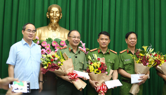 Nghi phạm khủng bố khai thuộc tổ chức phản động nước ngoài - Ảnh 6.