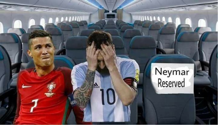 Fan chế Neymar: Từ cầu thủ thành diễn viên lăn và anh bán gà rán - Ảnh 6.