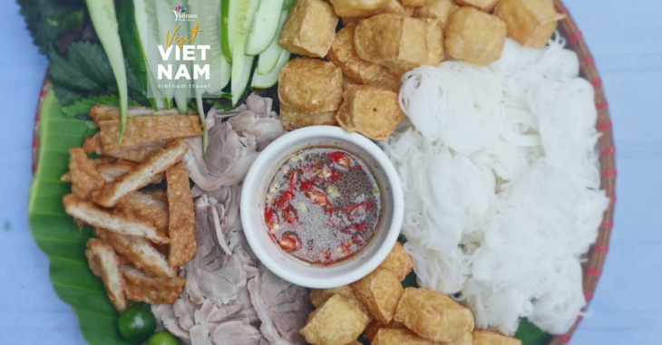 Bún đậu mắm tôm, cơm nhà... lên sóng CNN quảng bá du lịch Việt