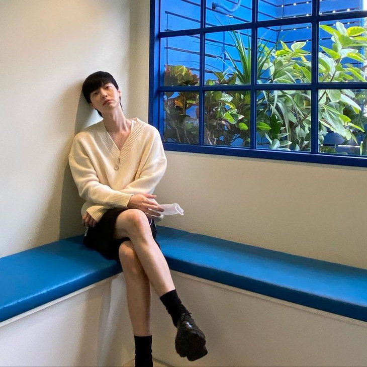 Ahn Jae Hyun gây hoang mang với thân hình hốc hác sau ly hôn