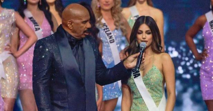MC Steve Harvey vừa trở lại làm host Miss Universe đã bị chỉ trích