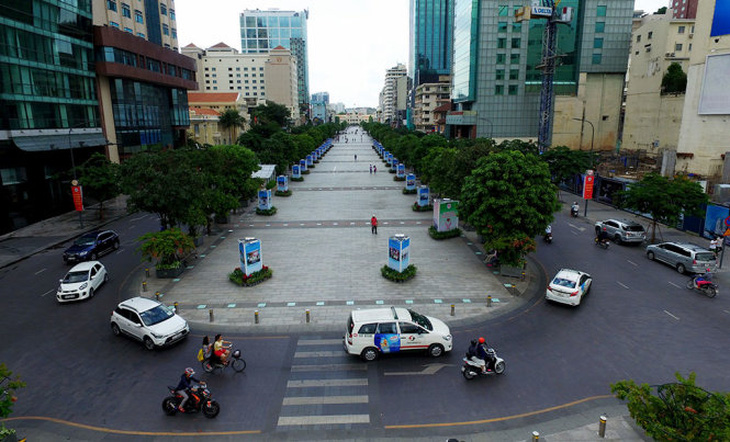 TP.HCM cấm xe đường Nguyễn Huệ tối 7-9 - Ảnh 1.