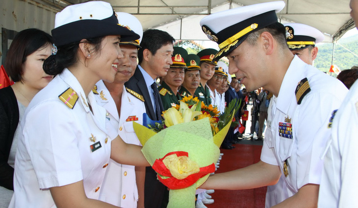 Hai tàu Hải quân Hàn Quốc thăm Đà Nẵng - Ảnh 6.