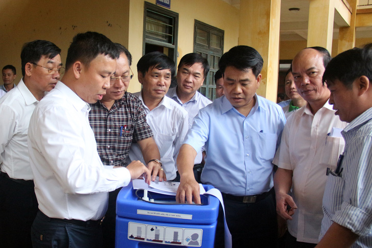 Chủ tịch Hà Nội yêu cầu đảm bảo nước sạch cho dân - Ảnh 1.