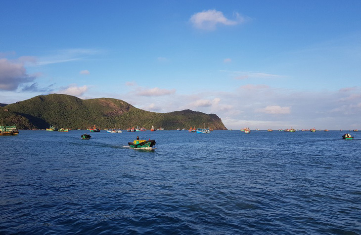 Hàng ngàn ngư dân tại Côn Đảo sẵn sàng ra khơi - Ảnh 1.