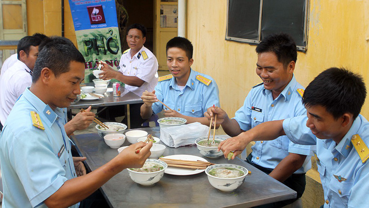 Phở Việt - Kỳ 4: Ở đâu có người Việt, ở đó có phở - Ảnh 4.