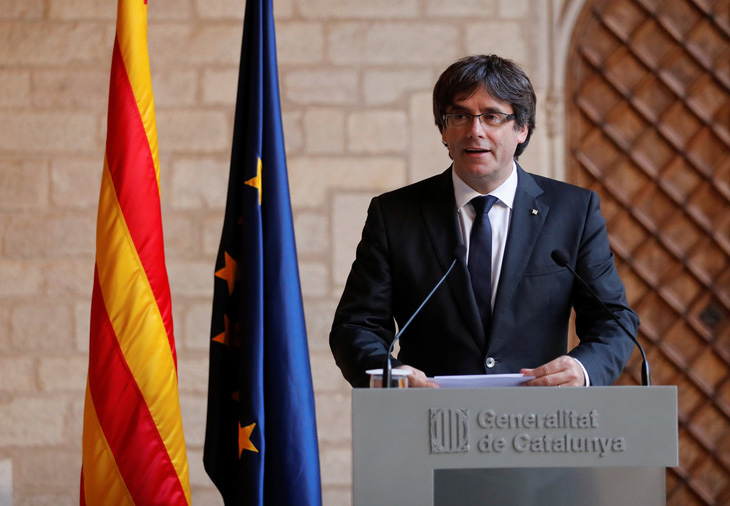 Thủ hiến Catalonia: sẽ tiếp tục chiến đấu vì một đất nước tự do - Ảnh 1.