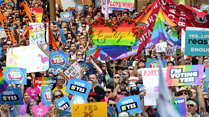 Lễ ăn mừng cầu vồng của người đồng tính Úc - Ảnh 12.