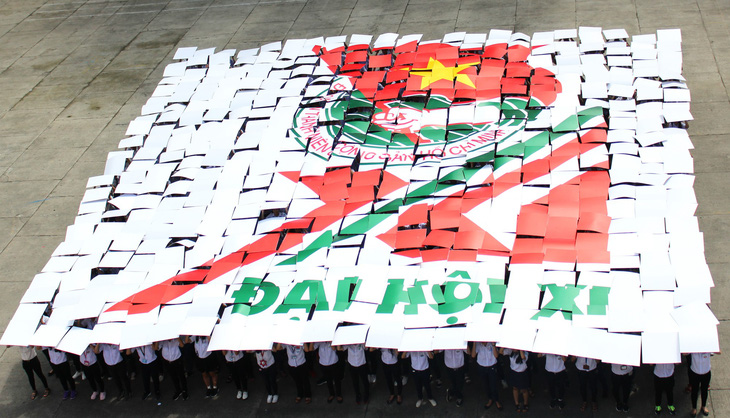 Cả ngàn sinh viên TP.HCM đồng diễn mừng Đại hội Đoàn toàn quốc XI - Ảnh 3.