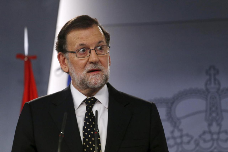 Madrid nhất quyết không đàm phán với cựu thủ hiến Catalonia - Ảnh 2.