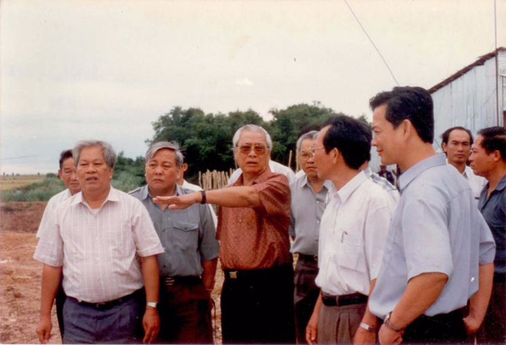 Cố Thủ tướng Võ Văn Kiệt: Chức quyền chỉ là phương tiện vì dân - Ảnh 11.
