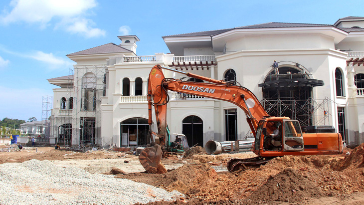 Không nên có HĐND và UBND tại đặc khu kinh tế - Ảnh 1.