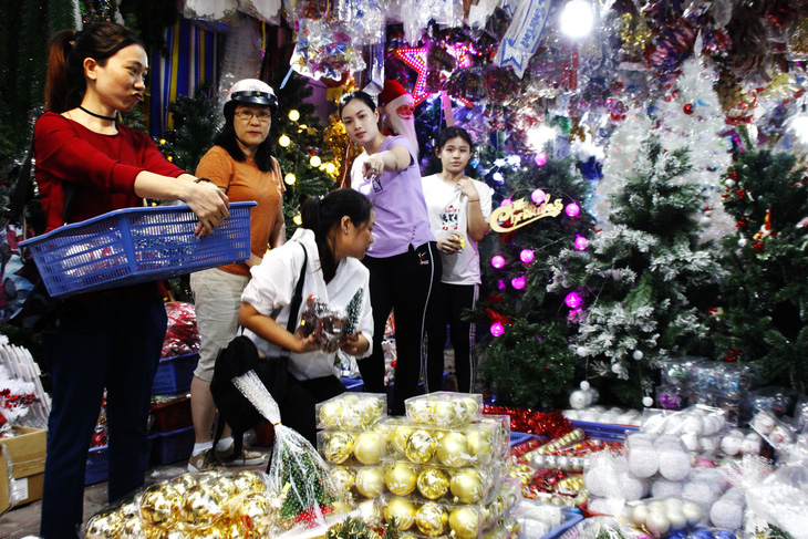 Thị trường Noel - Tết Tây: Nhộn nhịp tour giảm giá - Ảnh 1.