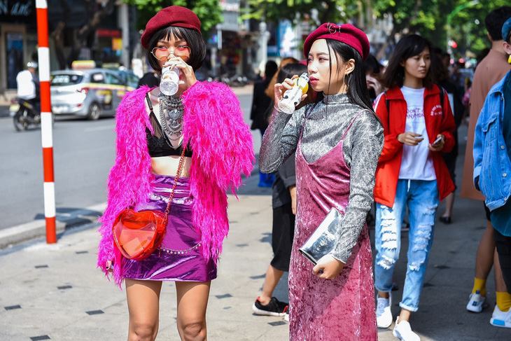 Thời trang đường phố độc lạ tại Vietnam International  Fashion Week - Ảnh 11.