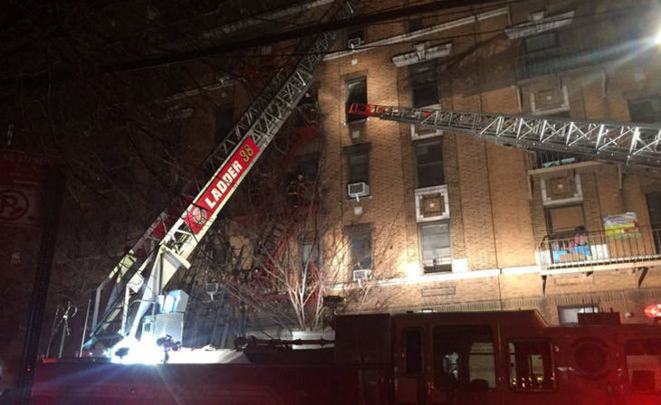 Cháy chung cư 5 tầng ở New York, 12 người chết - Ảnh 2.