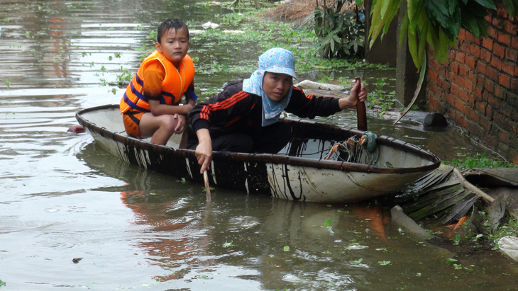 Người dân Chương Mỹ dần ổn định sau mưa lũ - Ảnh 3.