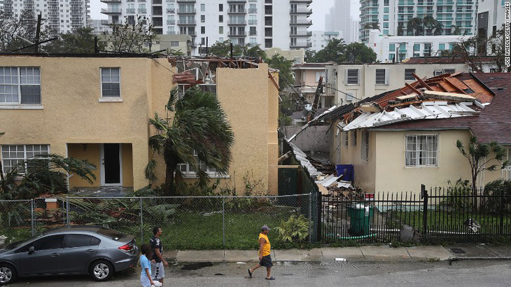 Bão Irma trút cơn thịnh nộ xuống Florida - Ảnh 5.