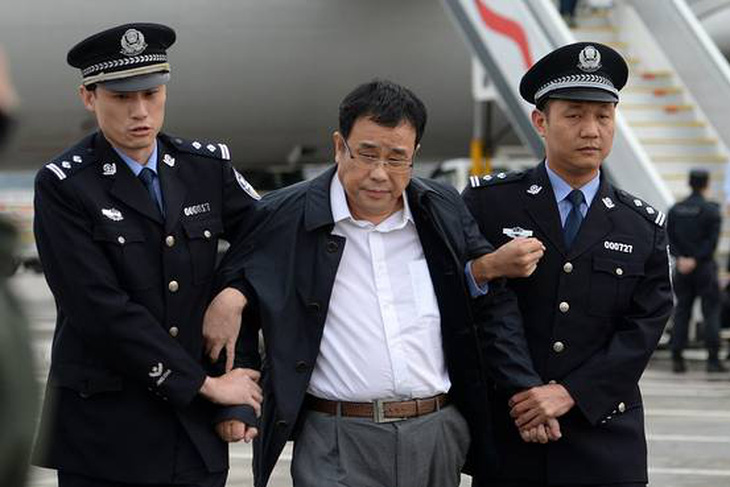 Trung Quốc xử hơn 1,3 triệu quan chức tham nhũng - Ảnh 1.