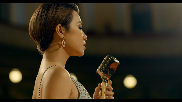 Uyên Linh tung MV Bài hát của em, nhá hàng cho album mới - Ảnh 4.