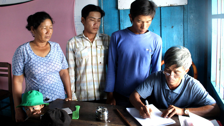 Campuchia rà soát giấy tờ: Người gốc Việt không nên quá lo lắng - Ảnh 1.